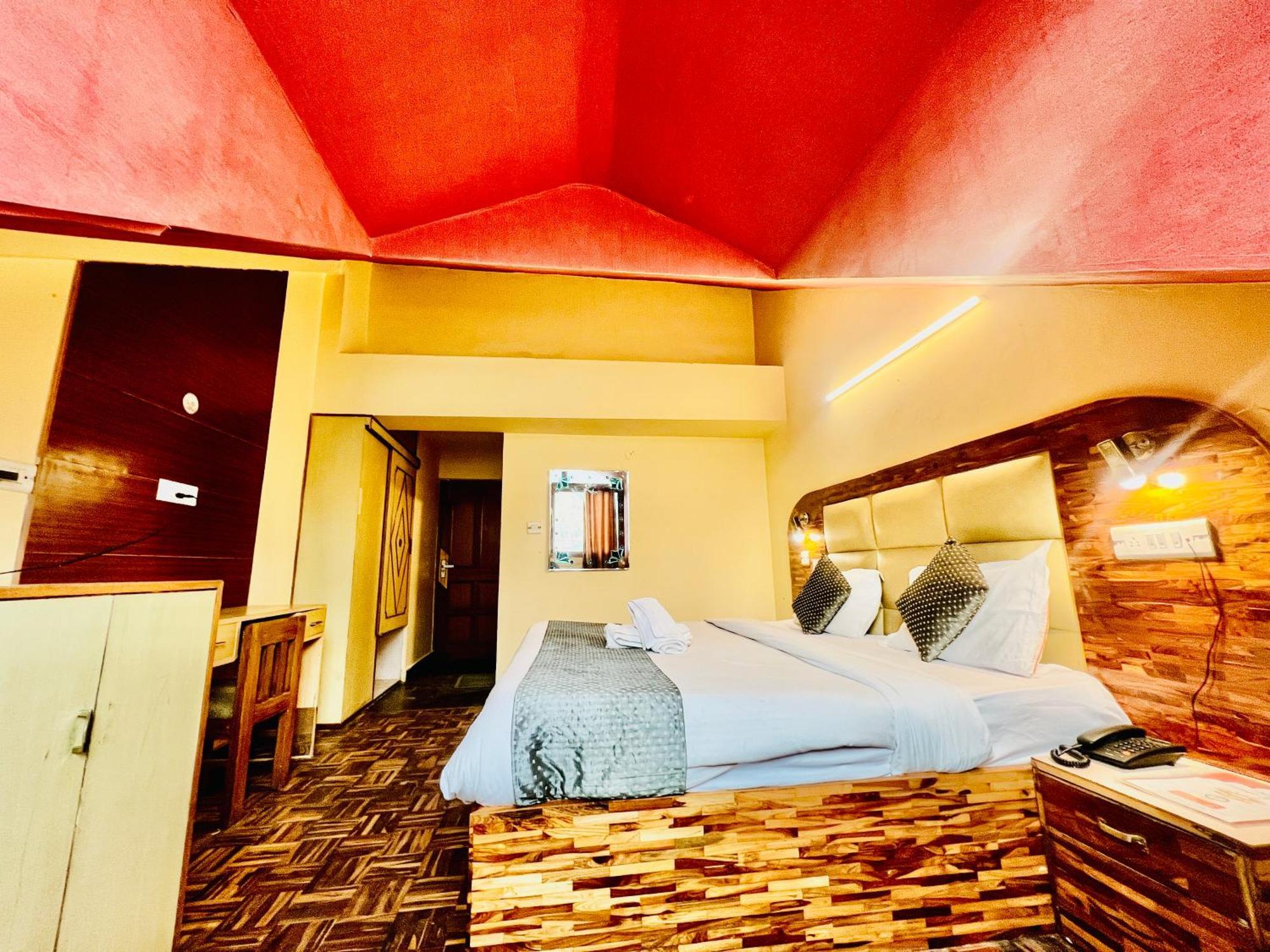 The Kalinga Resort Manali - Heaven In Mountains ภายนอก รูปภาพ