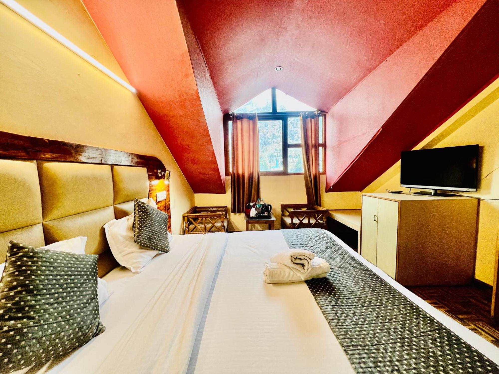 The Kalinga Resort Manali - Heaven In Mountains ภายนอก รูปภาพ