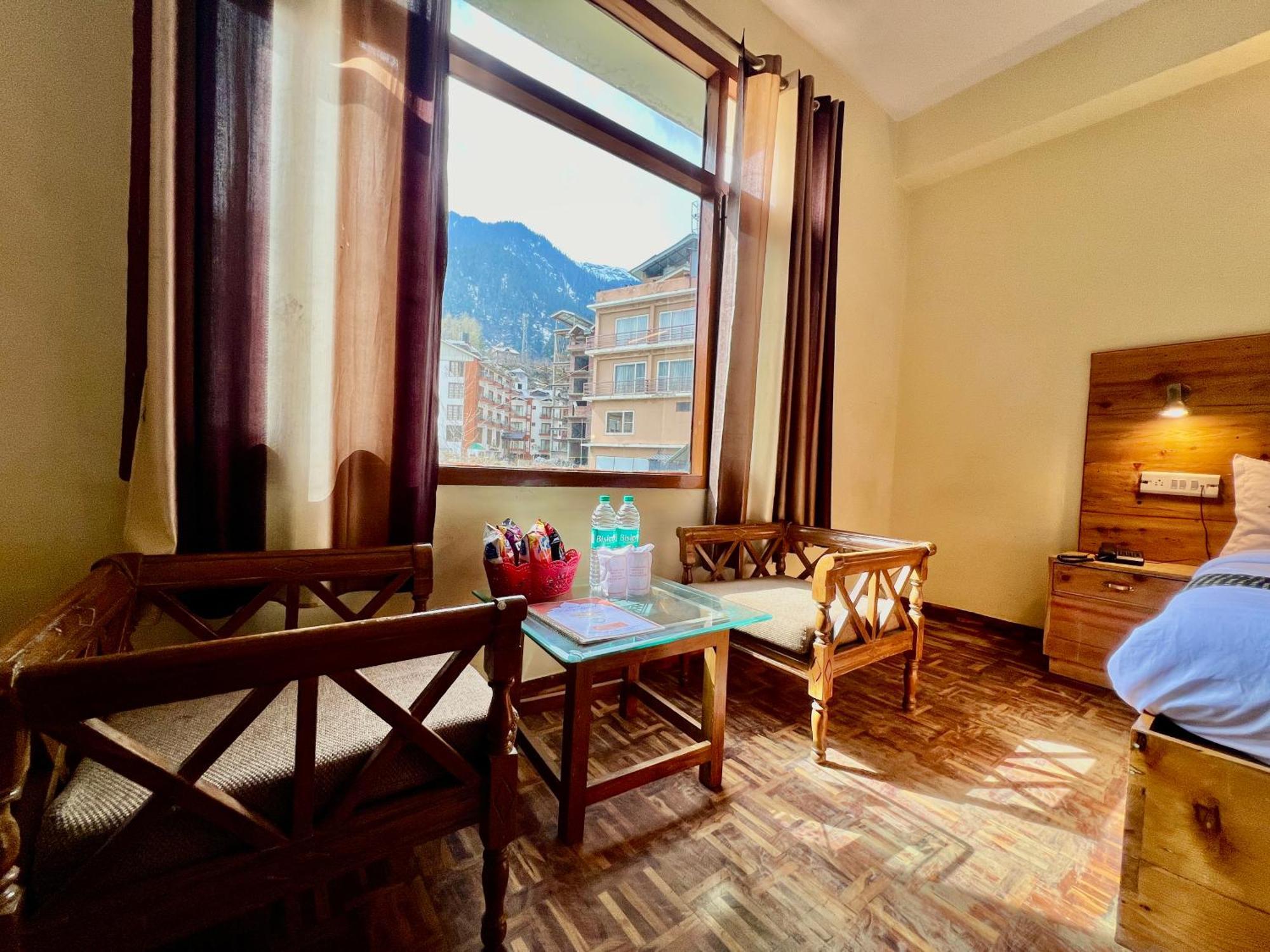 The Kalinga Resort Manali - Heaven In Mountains ภายนอก รูปภาพ